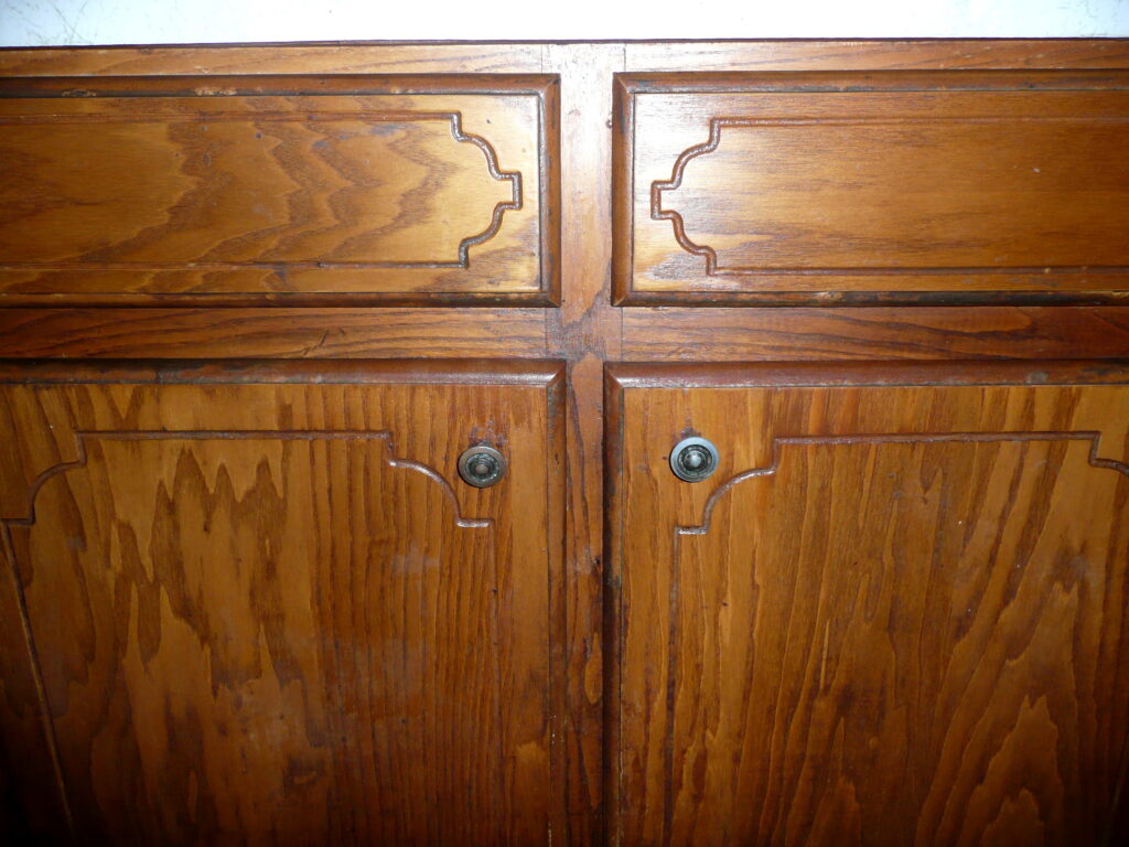 Overlooking Greasy Cabinet Doors