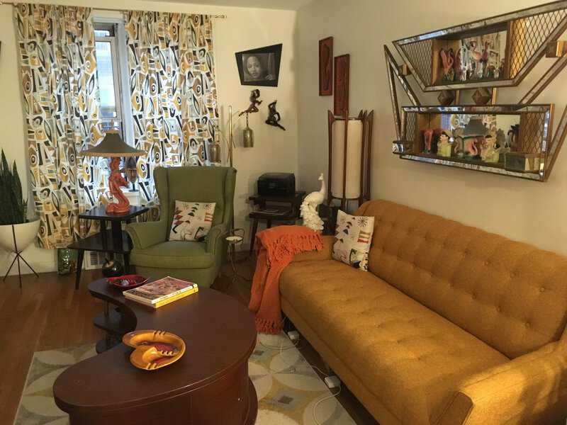 Blending Vintage and Modern: Unique Ways to Mix Different Eras into Your Home Design