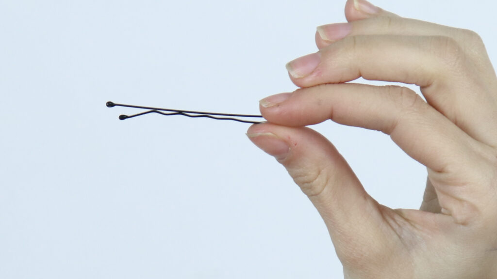Use A Bobby Pin Step 28 Version 2