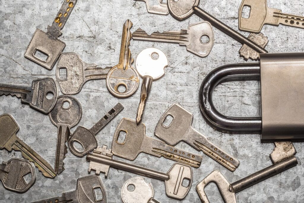Antique Keys 93675 129554