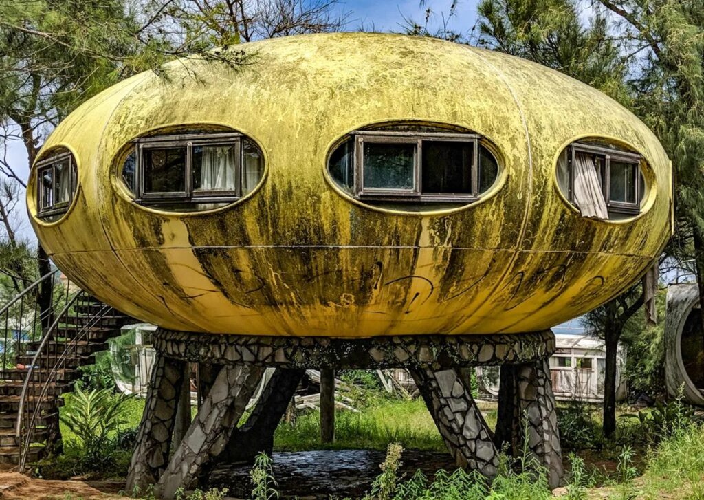 The UFO House (Taiwan)