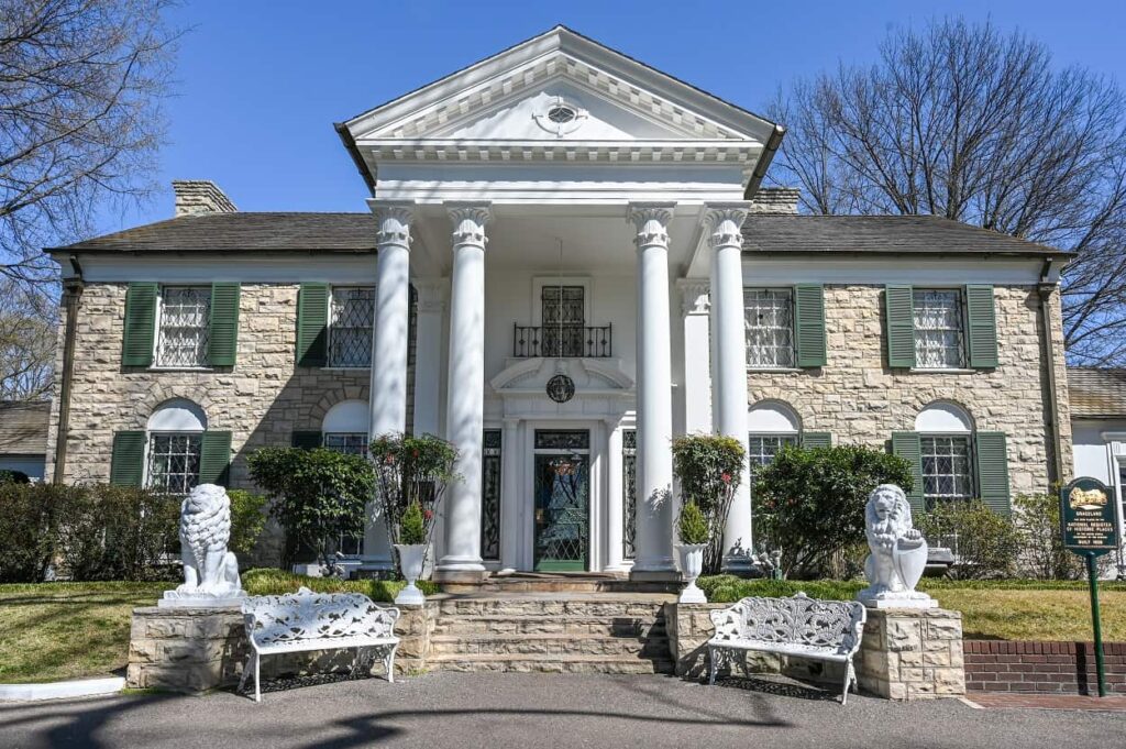 Graceland Mansion Facade