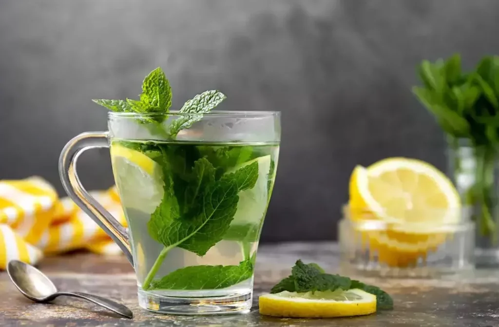 Green Tea With Lemon