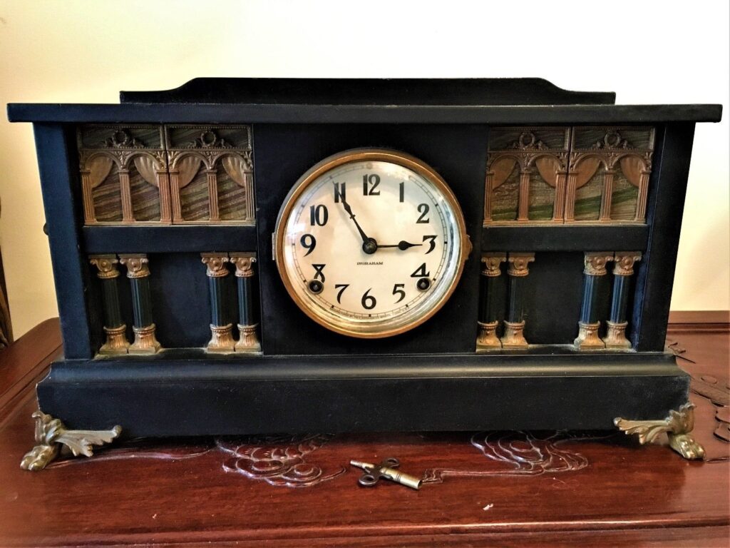 Mantel Clock