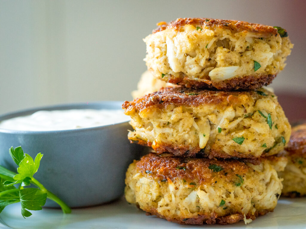 Maryland Crab Cakes Horizontal 7