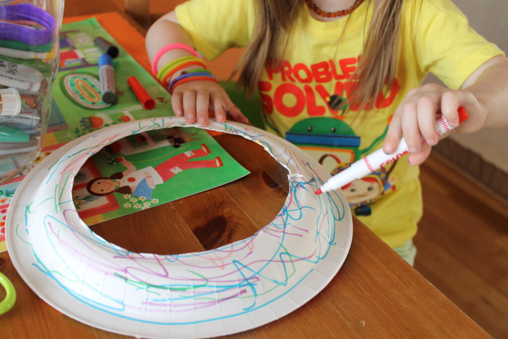 Paper Plate Frisbee