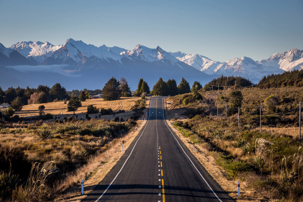 The Milford Road (new Zealand)