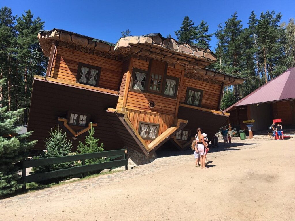 The Upside Down House (szymbark, Poland