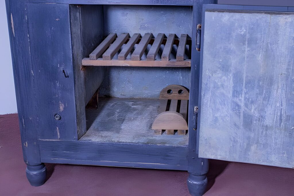 Theiceboxrefrigerator