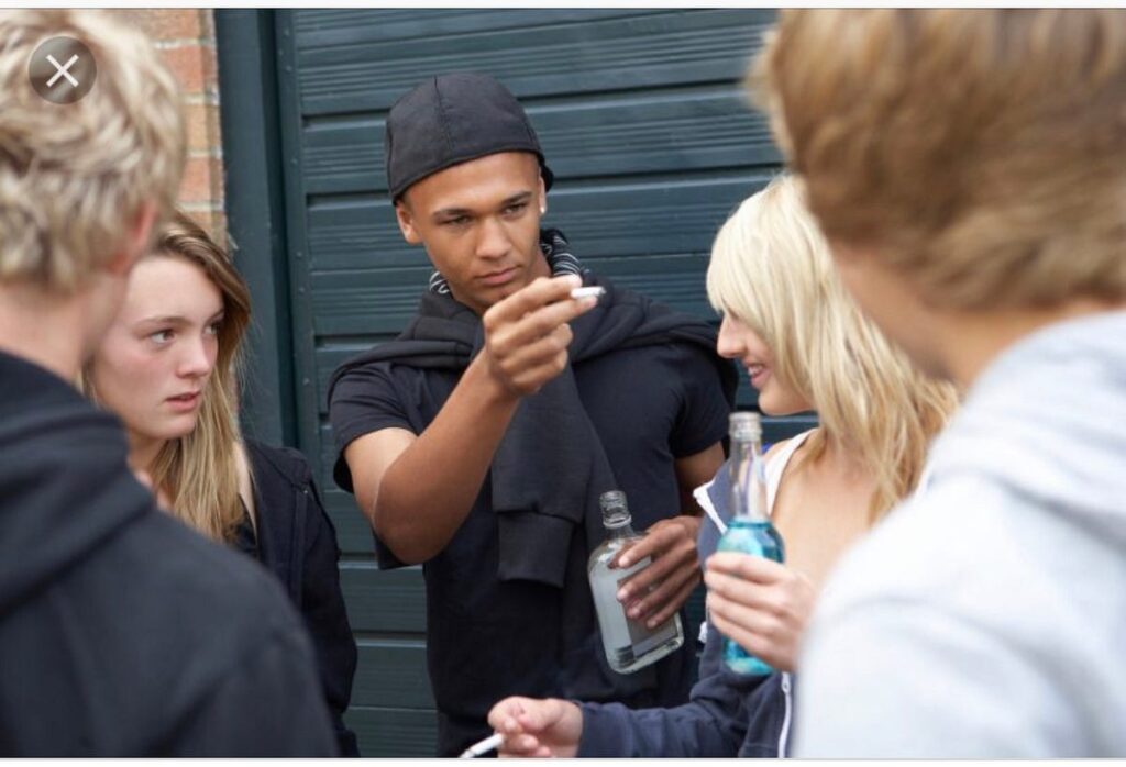 1 3u Ss5nzfk0y3oqmoqzk G@2x