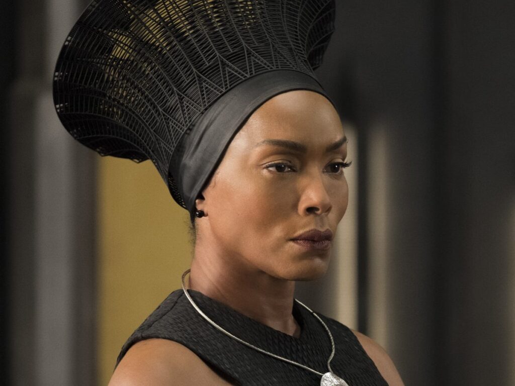 Angela Bassett