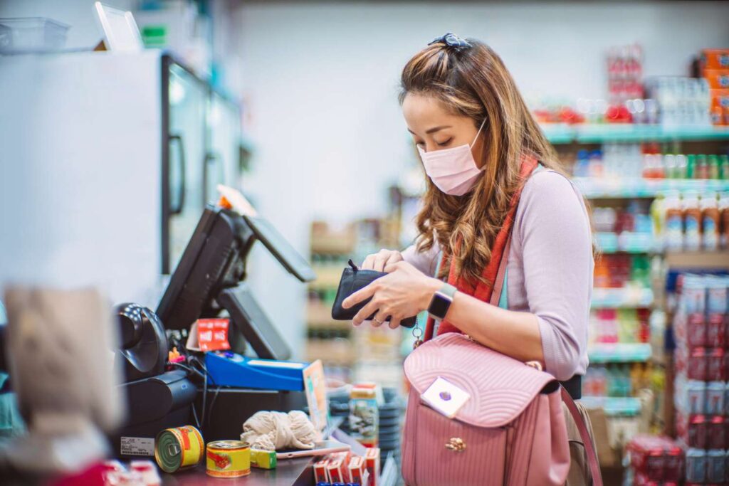 Avoiding Eye Contact At Checkout