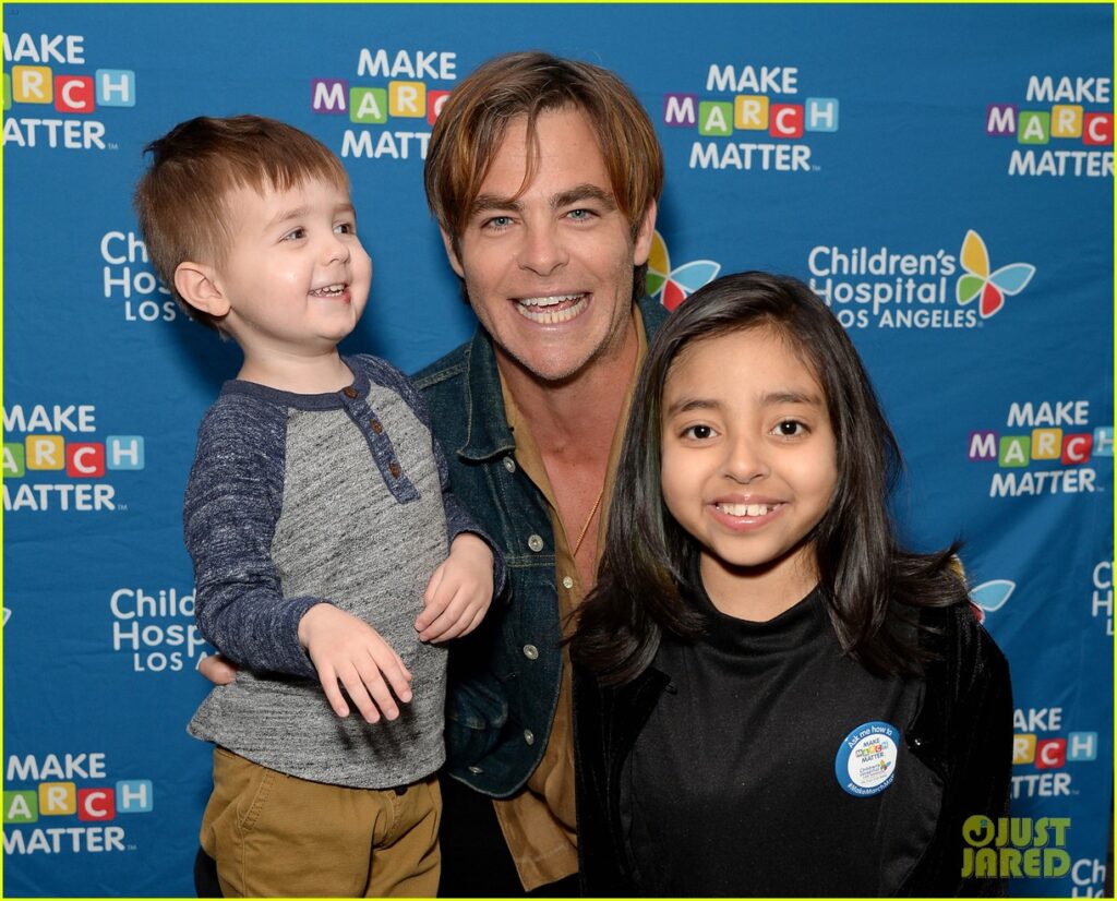 Chris Pine Childrens Hospital Los Angeles March 05
