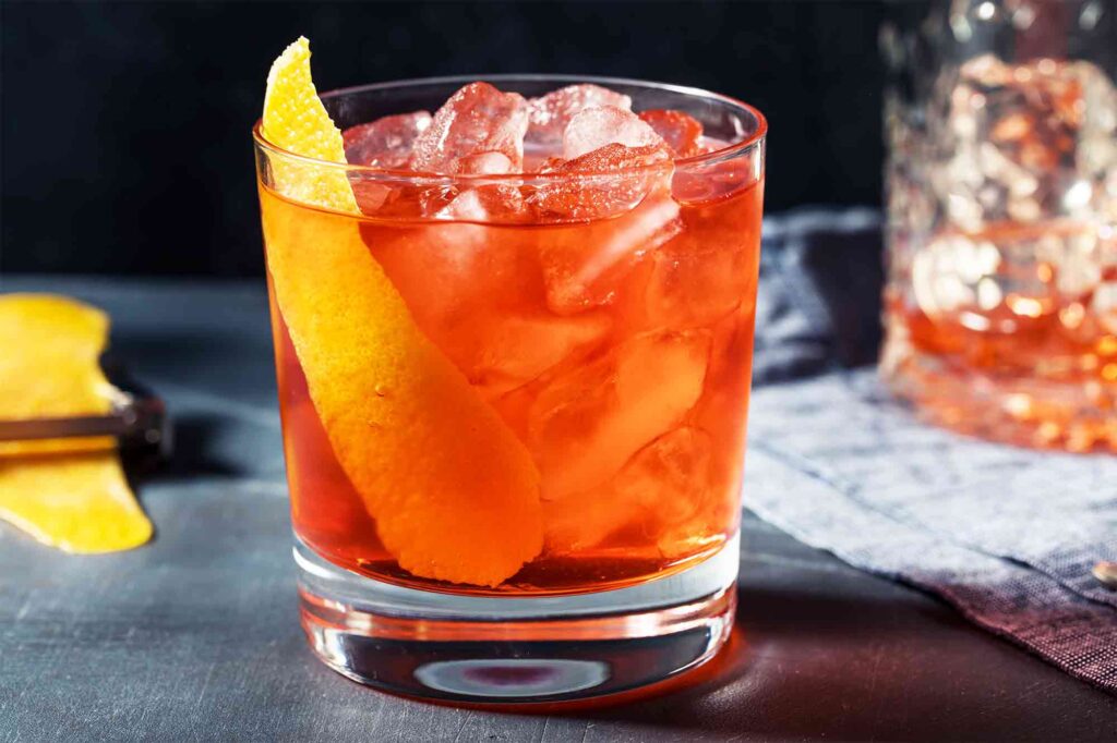 Classic Negroni Cocktail Recipe1