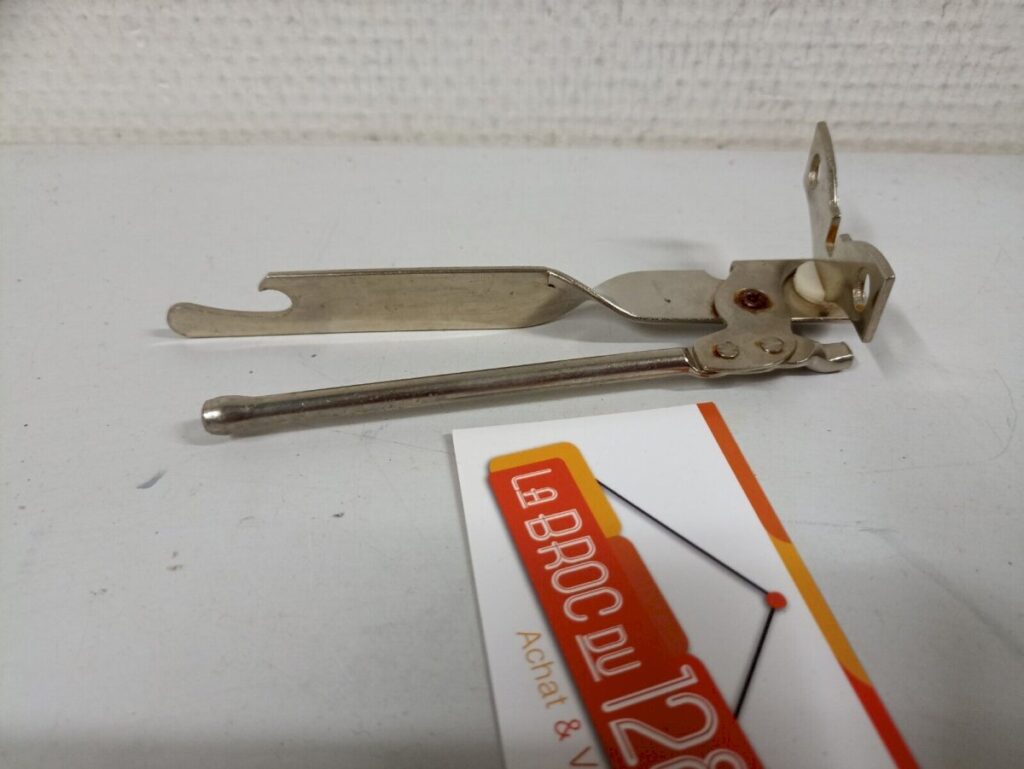 Ekco Miracle Can Opener