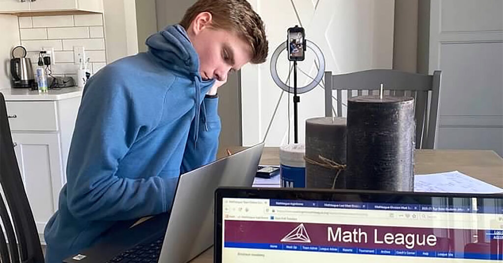 Evan Desk Experiment Cropped 8 31 2021