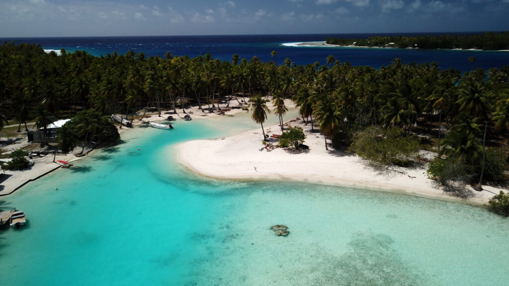 Green Lagoon, French Polynesia