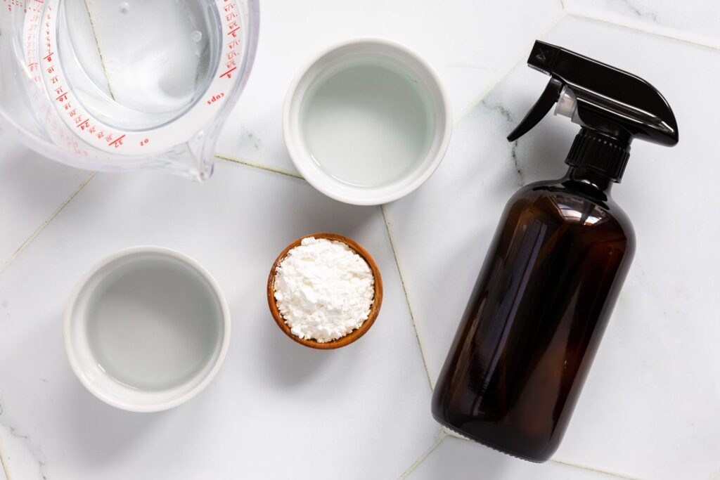 Homemade Glass Cleaner 1387930 11 7def2dc41e4a478f90c32b59164d2d14