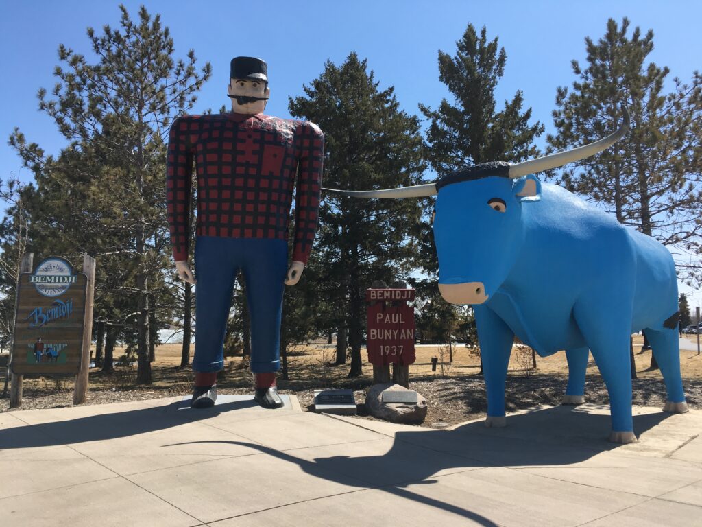 Paul Bunyan And Babe The Blue Ox - Bemidji, Minnesota