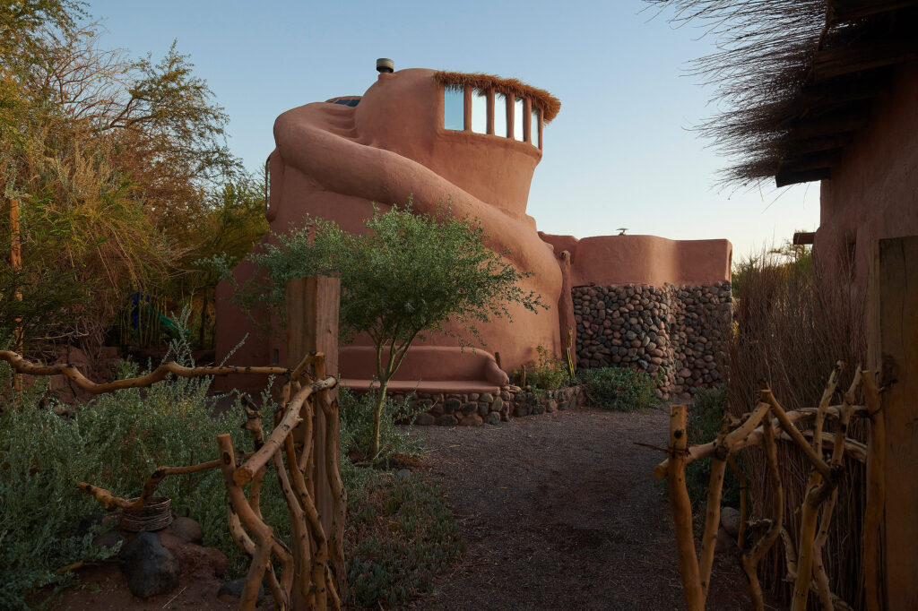 Pequén House