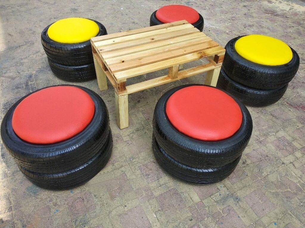 Round Stool Tyre Set