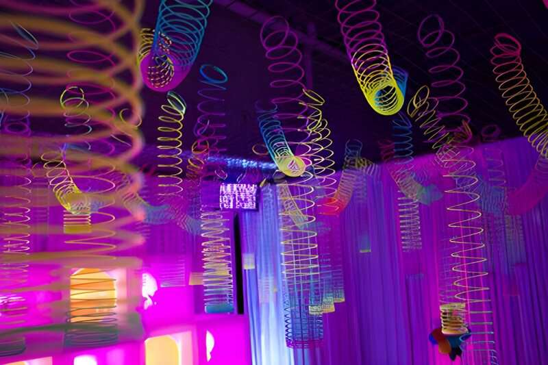 Slinkyceilingdecor