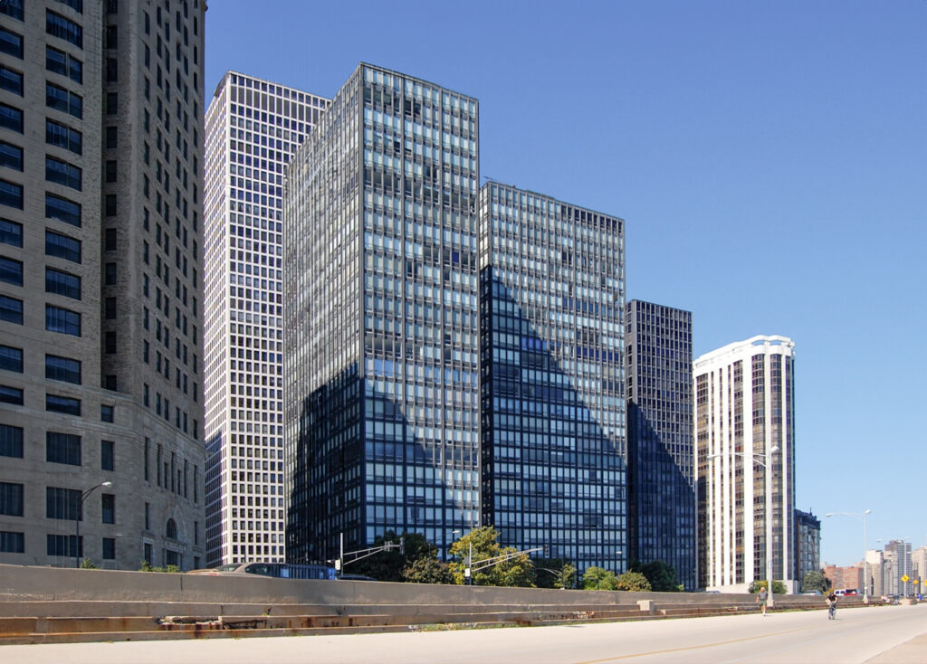 860-880 Lake Shore Drive - Chicago, Illinois