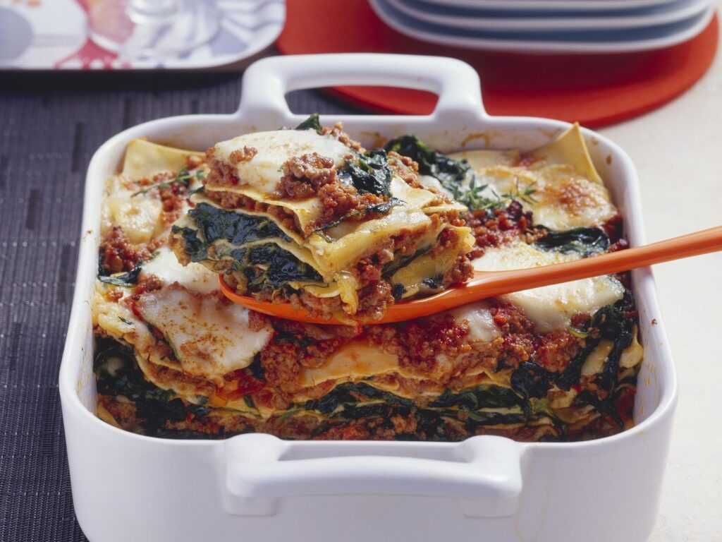 Beef And Spinach Pasta Bake 479691