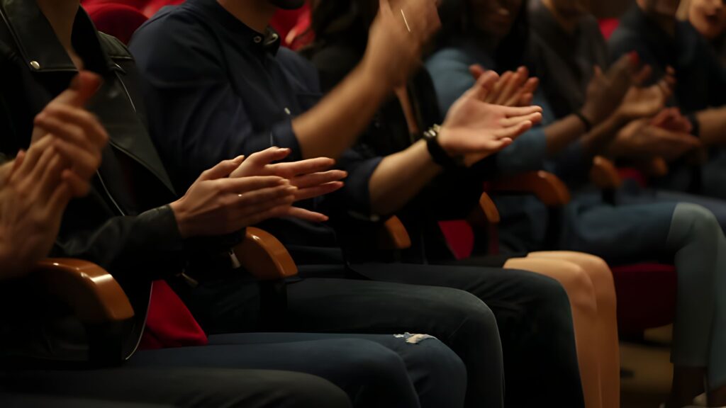 Clappingattheendofmovies
