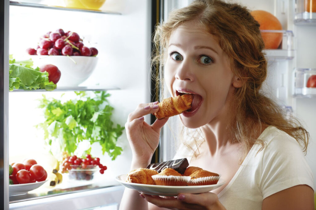 Eating More Meals Prevents Weight Gain