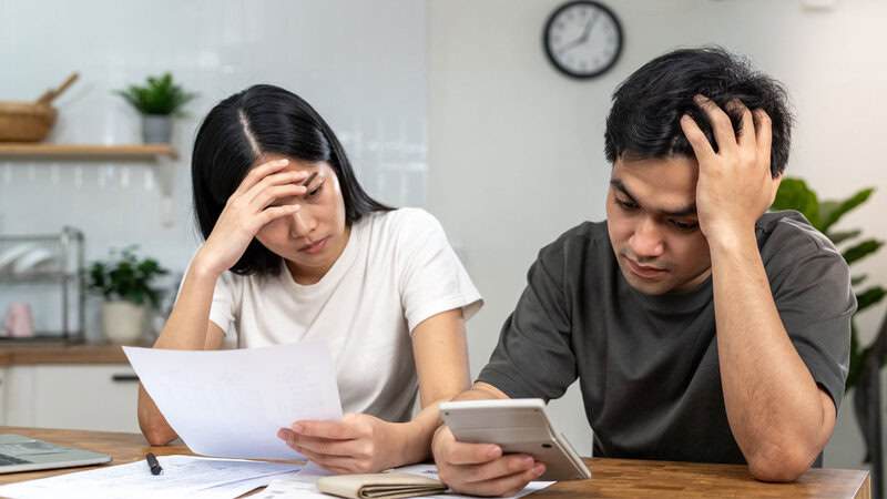 25 Common Financial Mistakes to Avoid in Your 20s and 30s
