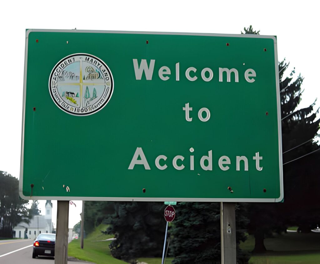 Wackytownnamesonhighwaysigns