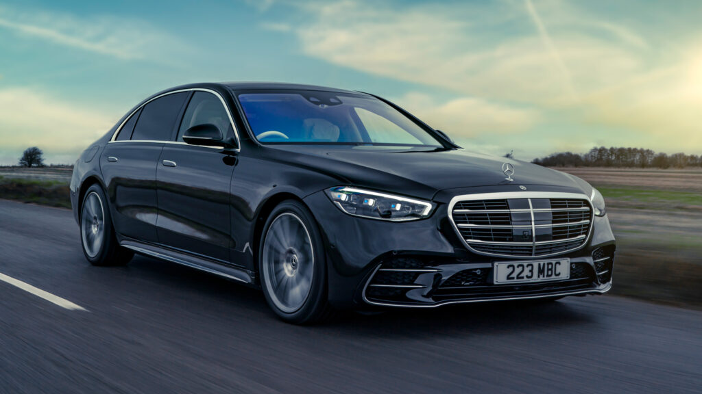 1 Mercedes S Class Plug In