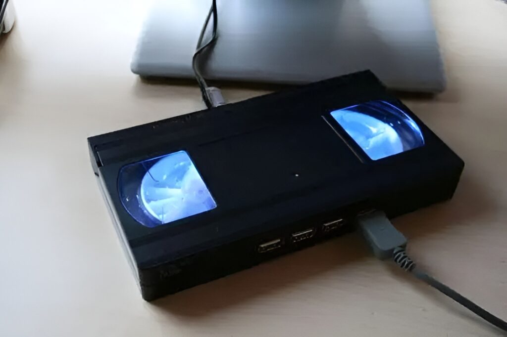 Charging Dock From A Vhs Tape (1)