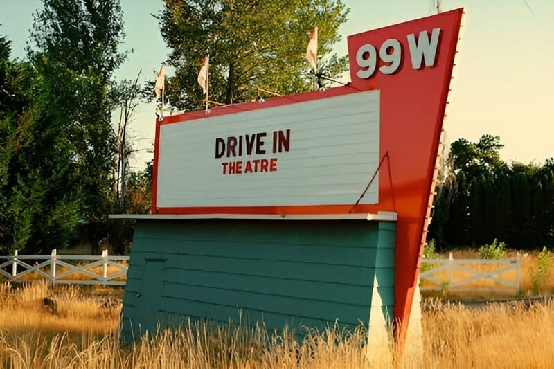 Drive in theaters