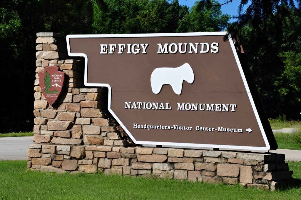 Effigy Mounds National Monument (iowa)