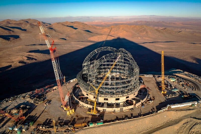 19. The European Extremely Large Telescope (E-ELT)