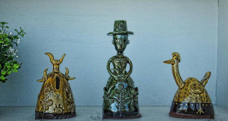 16. Ceramic and Porcelain Figurines
