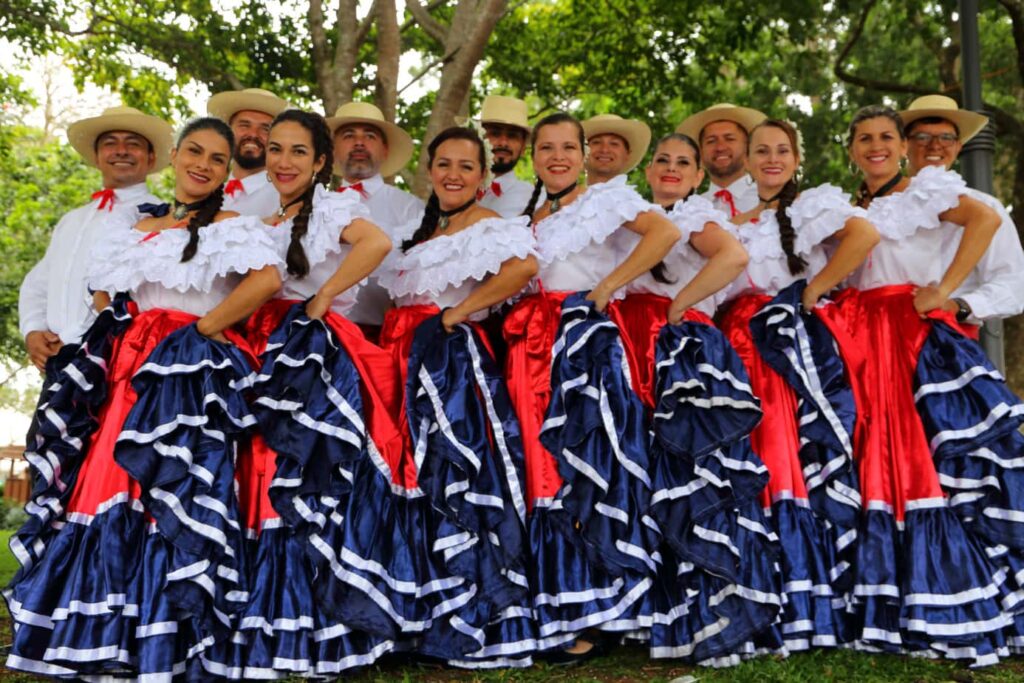 Traditional Costa Rican Dancers