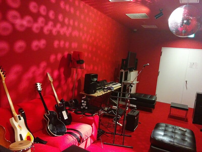 5. Acoustic Comfort and Noise Reduction