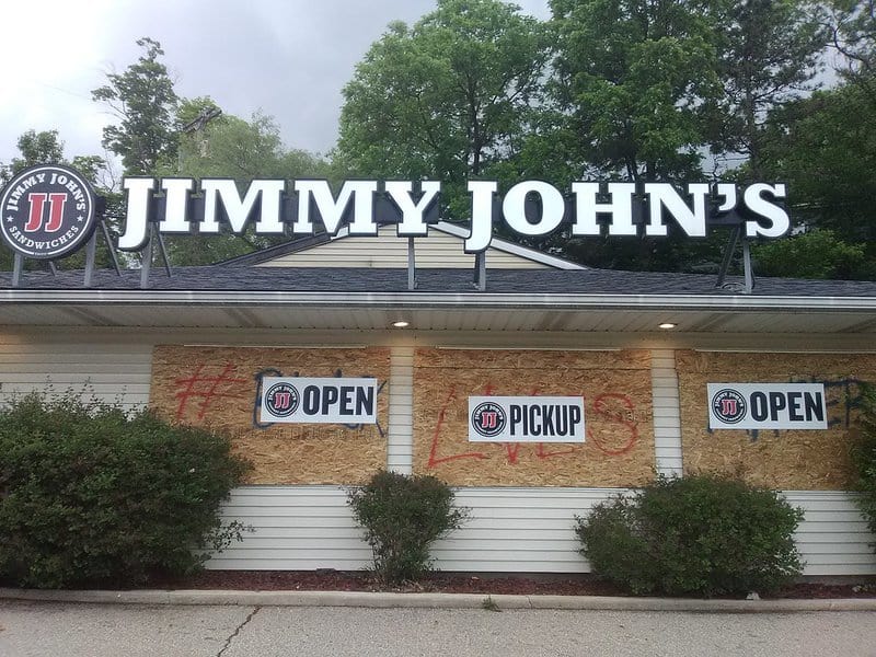 49993662316 dc88a28f7b b