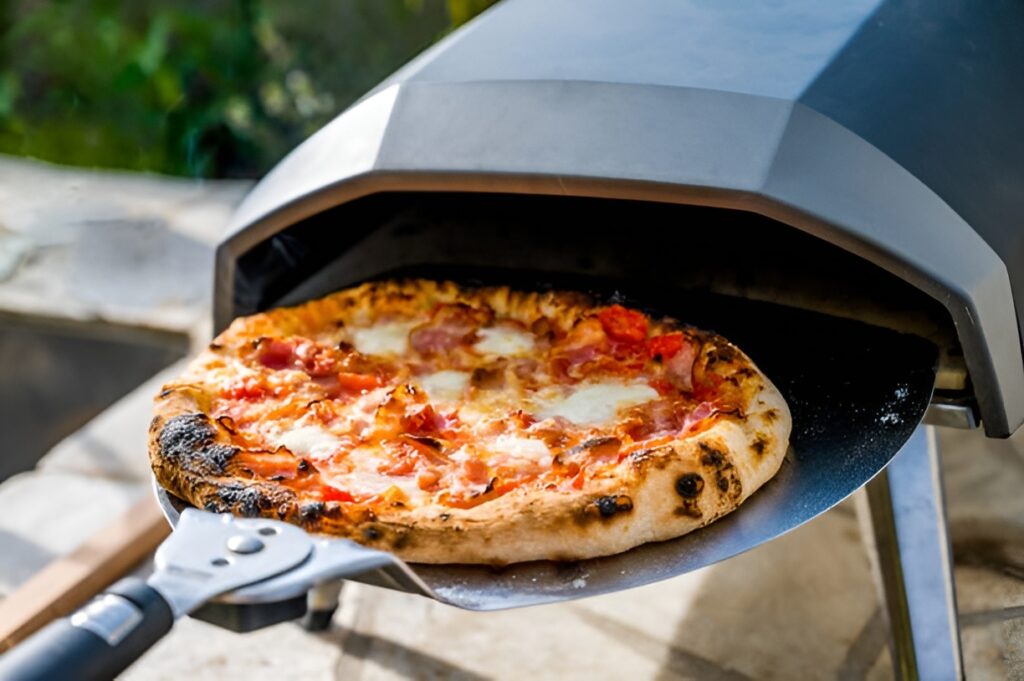 High end outdoor pizza ovens