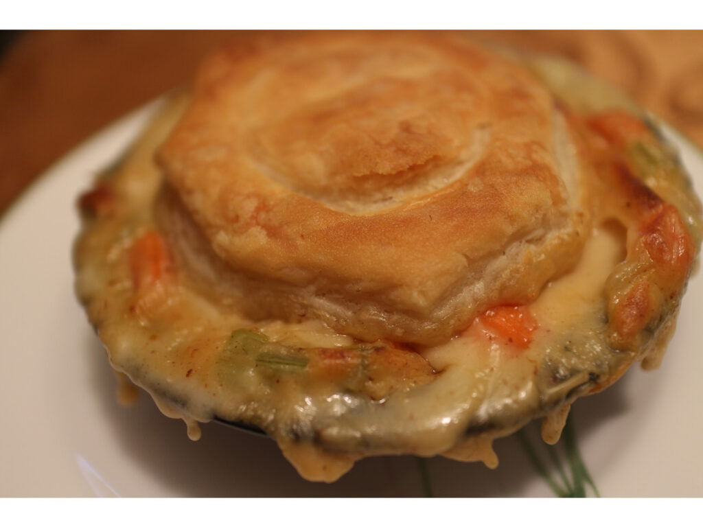 Homemade chicken pot pie public w1280 h960