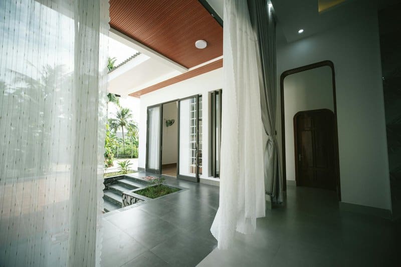 3. Create Lush Indoor-Outdoor Living Spaces