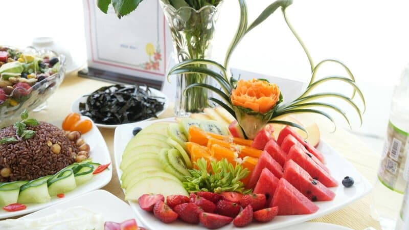 18. A Rainbow on Every Plate