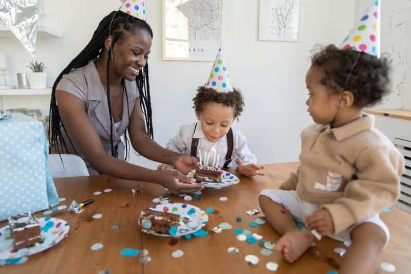 15. Closely Timed Birthdays