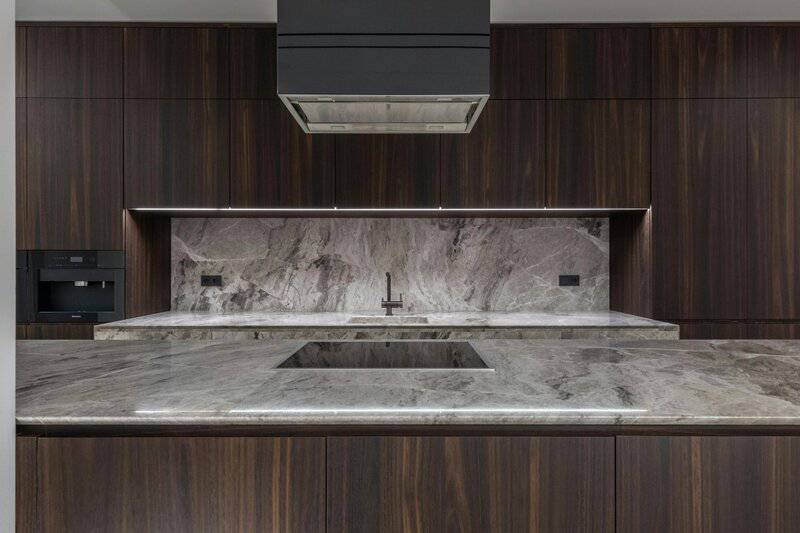 20. Sleek Countertops
