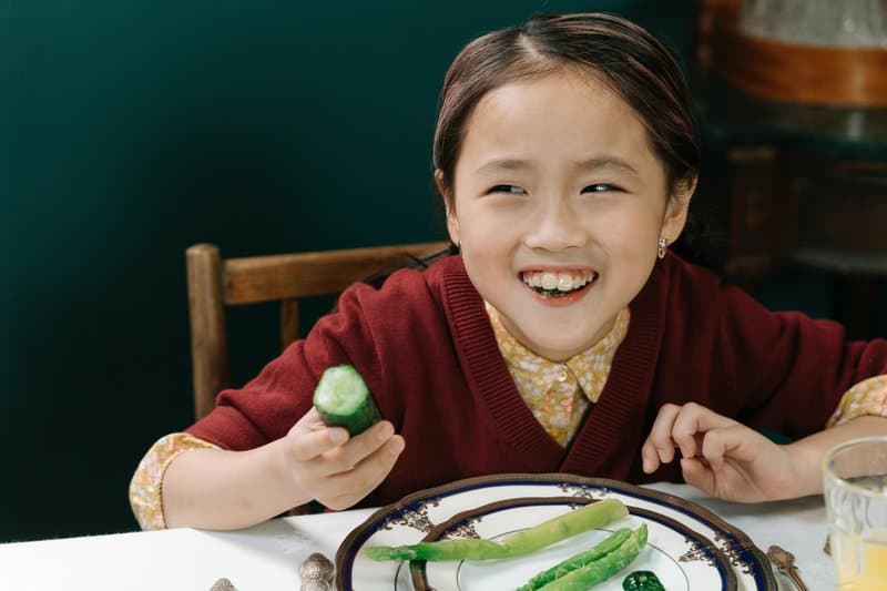 11. Fosters Healthy Eating Habits in Children