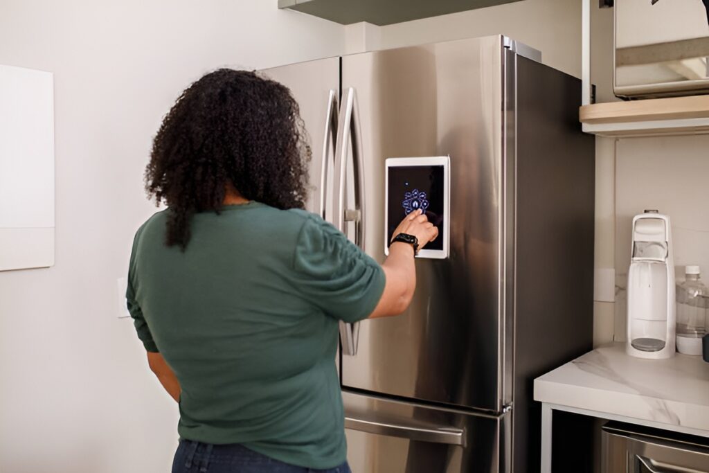 Smart refrigerators with touchscreens