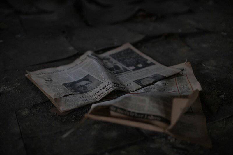 3. Unread Magazines and Newspapers